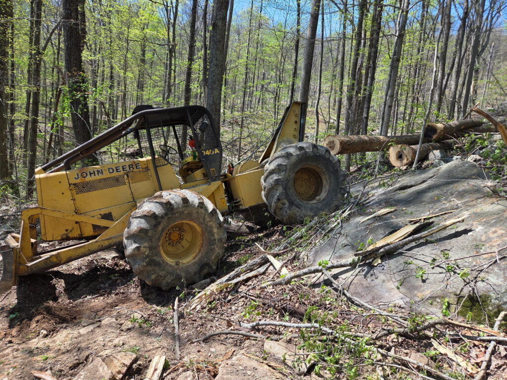 Logging contractor in McMinnville, TN
